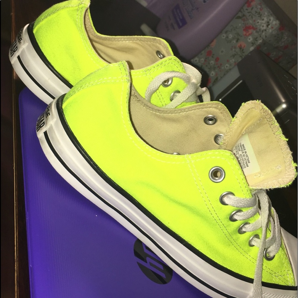 CONVERSEEE